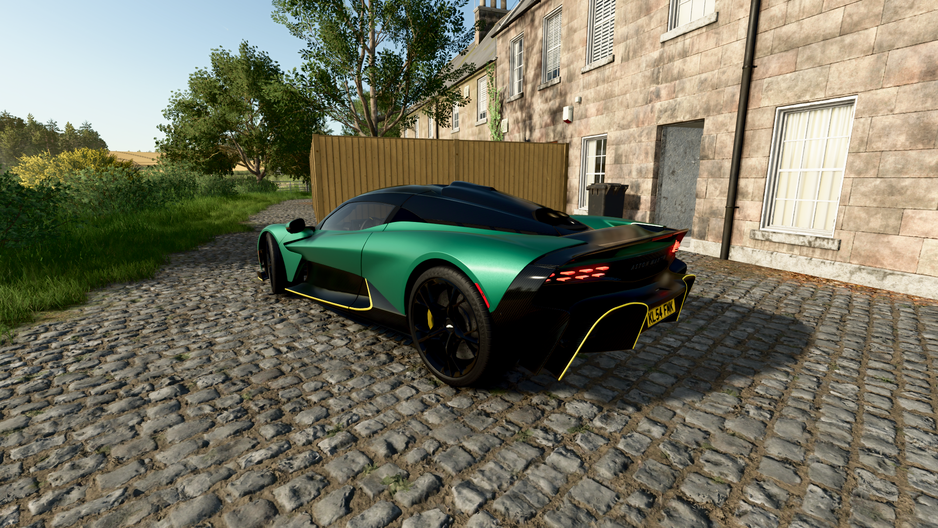 Aston Martin Valhalla 2025 — 2