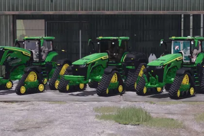 Traktor John Deere 8RX540 o dużej mocy i bocznych zbiornikach do Farming Simulator 25