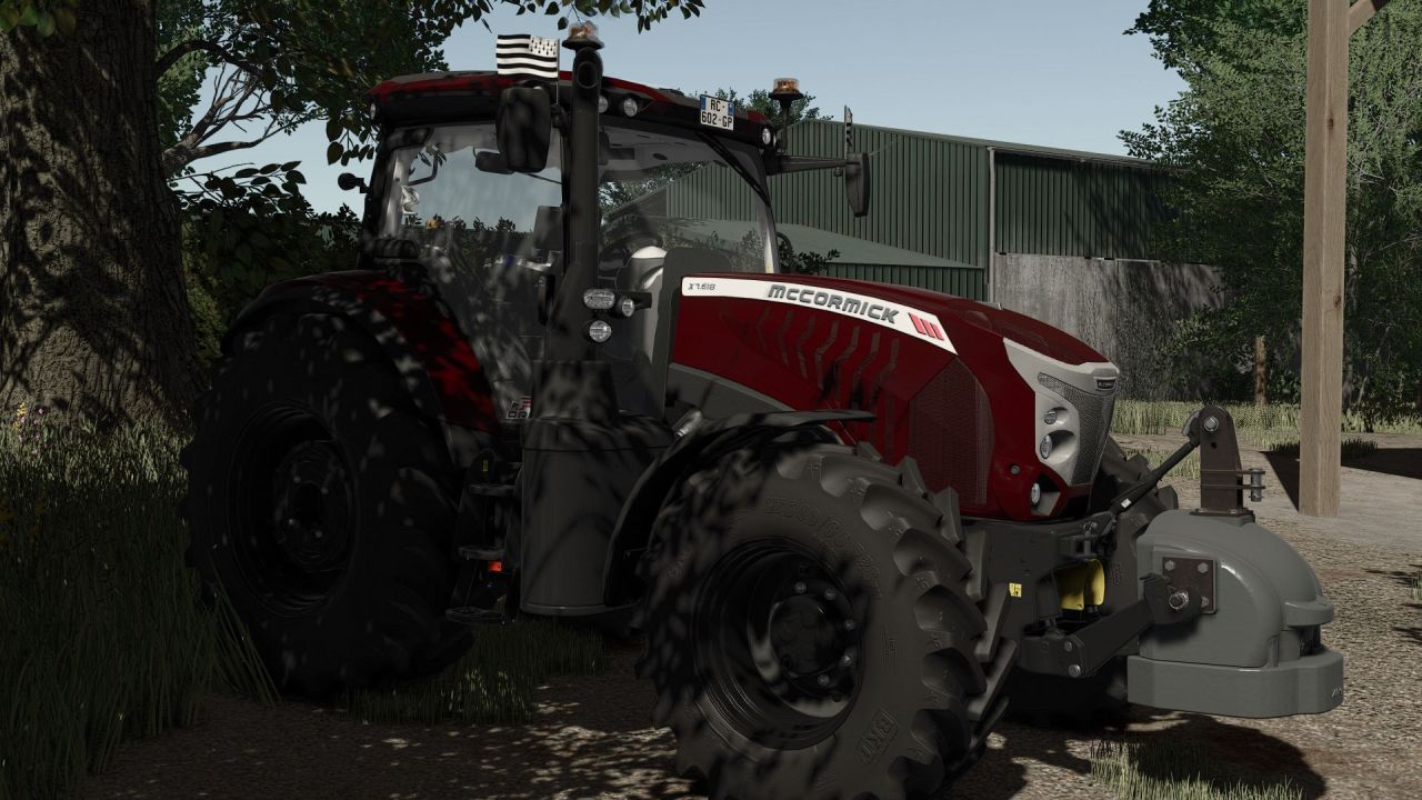 Stylish Tractor McCormick X7 BZH — Burgundy Beauty for Farming Simulator 25