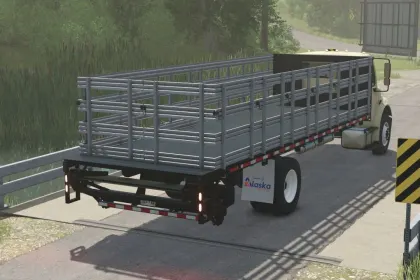 Ефективна Вантажівка Freightliner M2 Stakebed (AutoLoad) для Швидких Перевезень у FS25 — 3