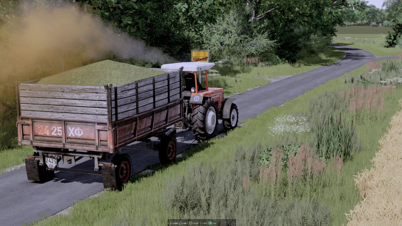 Старі причепи Old Trailers для Farming Simulator 25