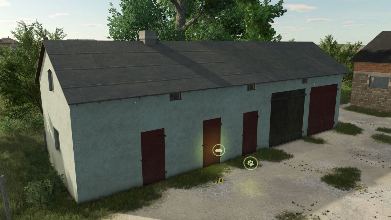 Efektywny Garage Pack: Kompaktowe Garaże dla Maszyn + Kurnik dla FS25