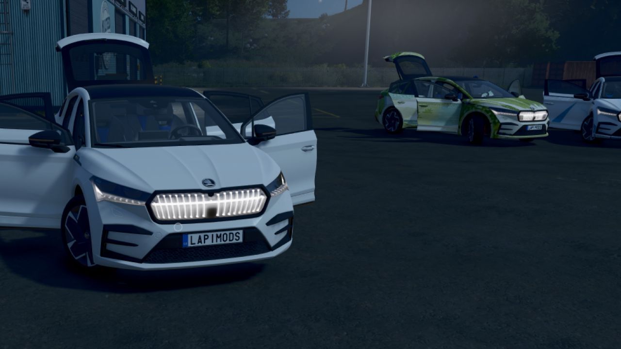 Stylowy Elektryczny SUV Skoda Enyaq Coupé — Realistyczny Samochód do Farming Simulator 25