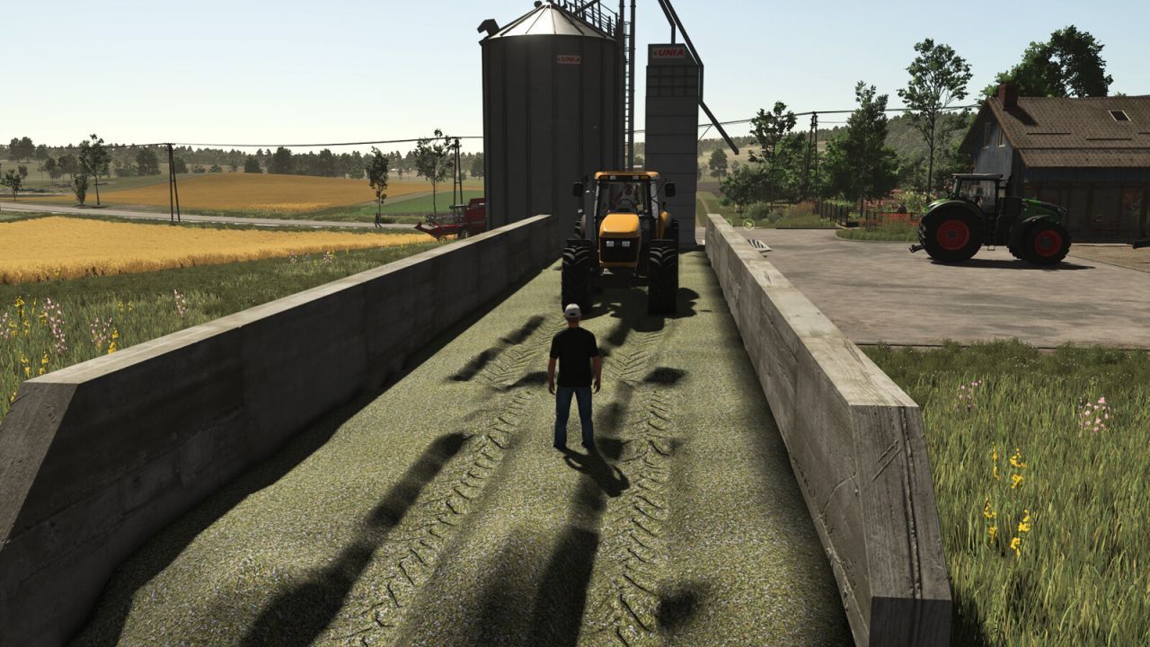Допоміжна машина для ущільнення силосу Helper Silage Compacting для Farming Simulator 25