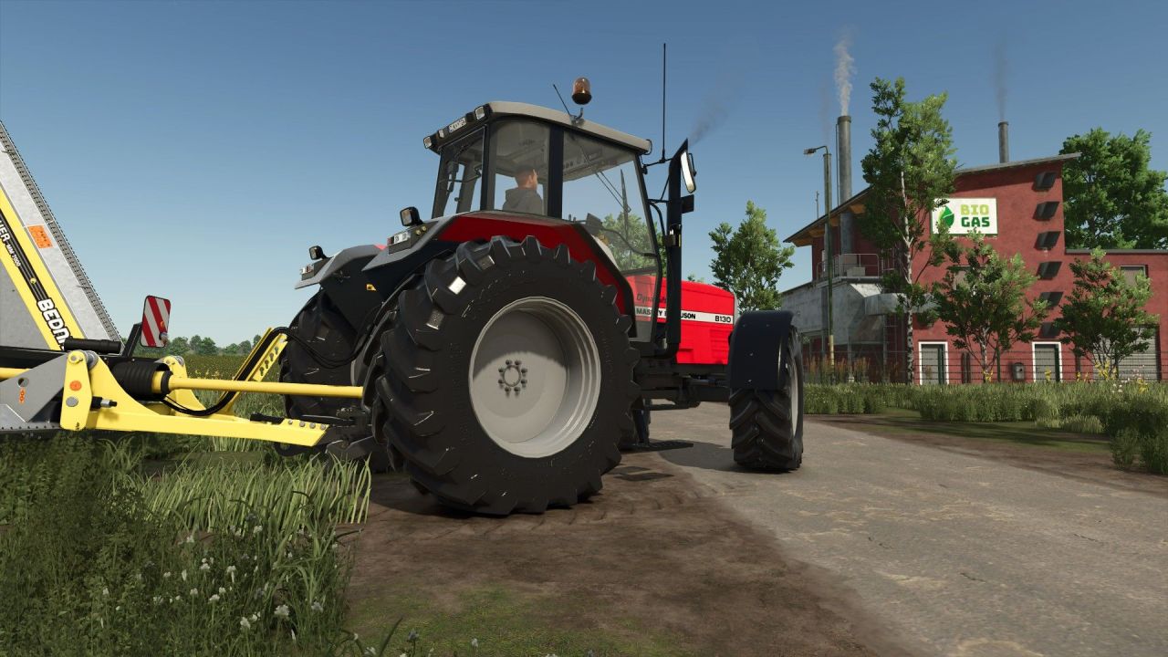 Legendary Tractor Massey Ferguson 8100 Series Small Chassis — Maneuverable and Powerful for FS25