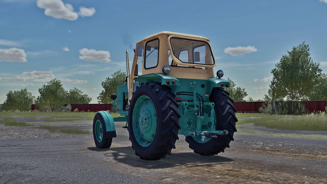 Пакет тракторів UMZ-6 (Old and New Versions) для Farming Simulator 22