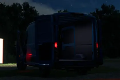 Fast and Versatile Van Ford Transit MK8 for Farming Simulator 25 — 6