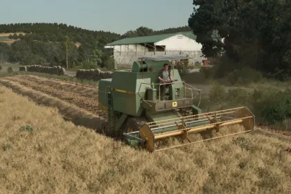 Трактор John Deere 955 для Farming Simulator 25 — 4