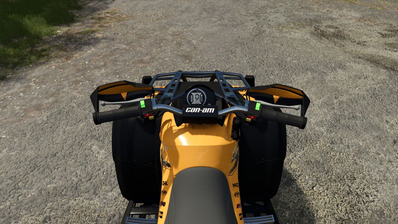 Leistungsstarker Quad Can Am Outlander 800 für Schnelle Arbeiten in Farming Simulator 25