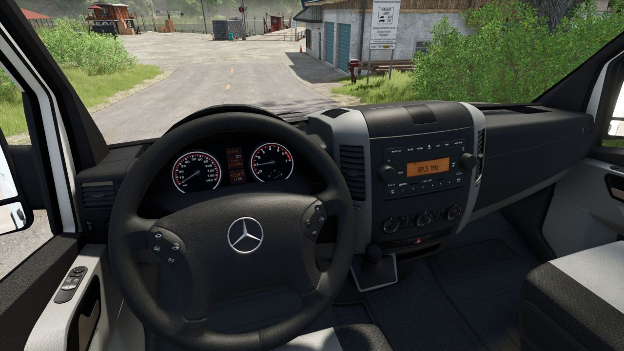 Автомобіль Mercedes-Benz Sprinter Van для Farming Simulator 25
