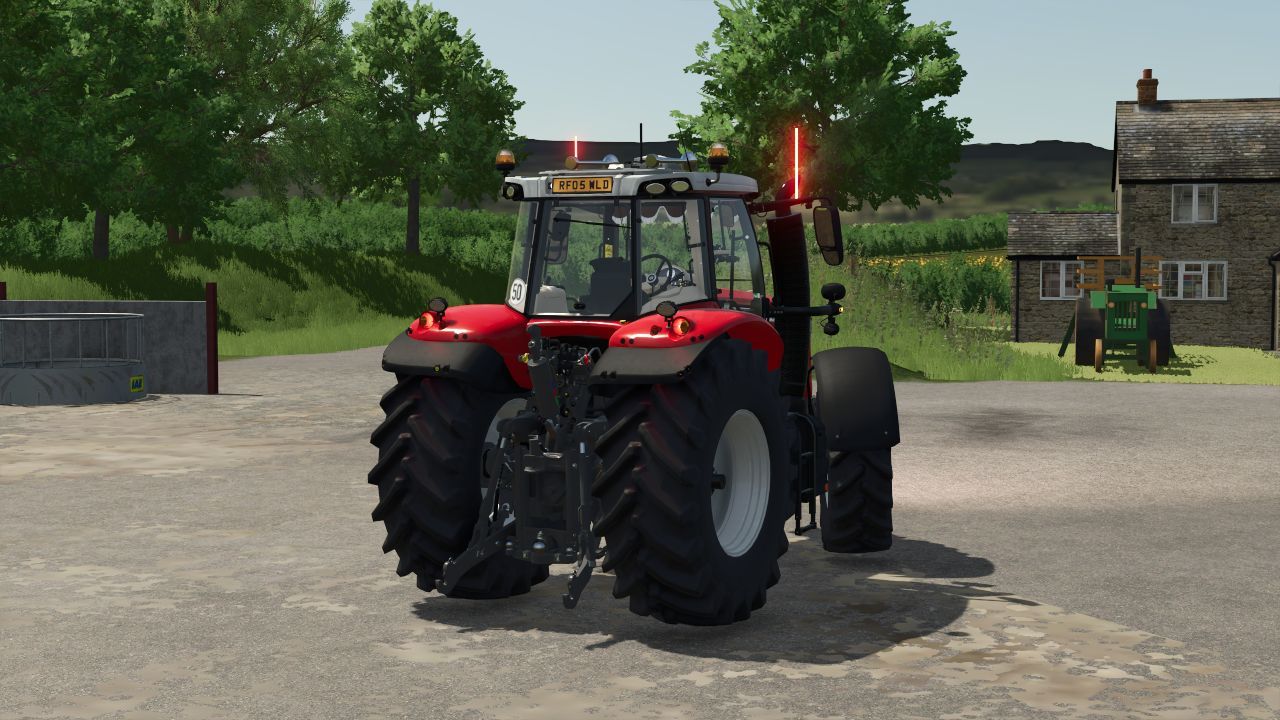 Efektywny Traktor Massey Ferguson 7700S Edit z Czerwonymi Markerami i LED-Belkami do FS25