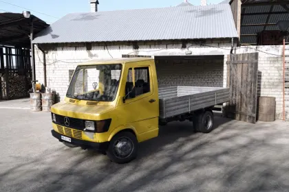 Мікроавтобус Mercedes-Benz 310 D для Farming Simulator 25