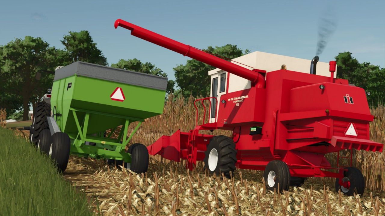 Legendary Combine International 915 for Farming Simulator 25 — Reliable Classic - Screenshots