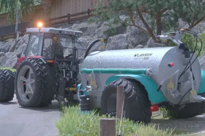 Cisterna per liquame Lavrih Alpstorm 5250 per Farming Simulator 22 — 5