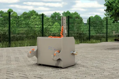 Effective Concrete 750kg Weight with Coupling for Mounted Equipment