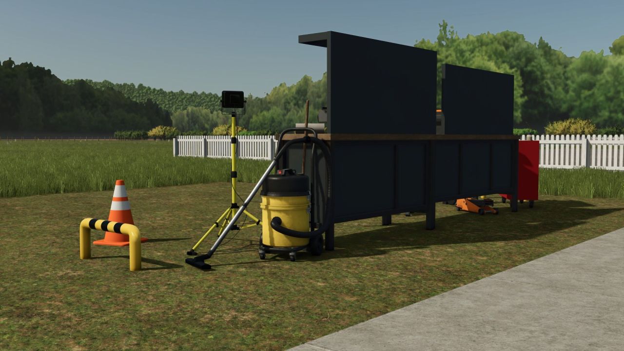 Atelier automatisé multifonctionnel pour Farming Simulator 25