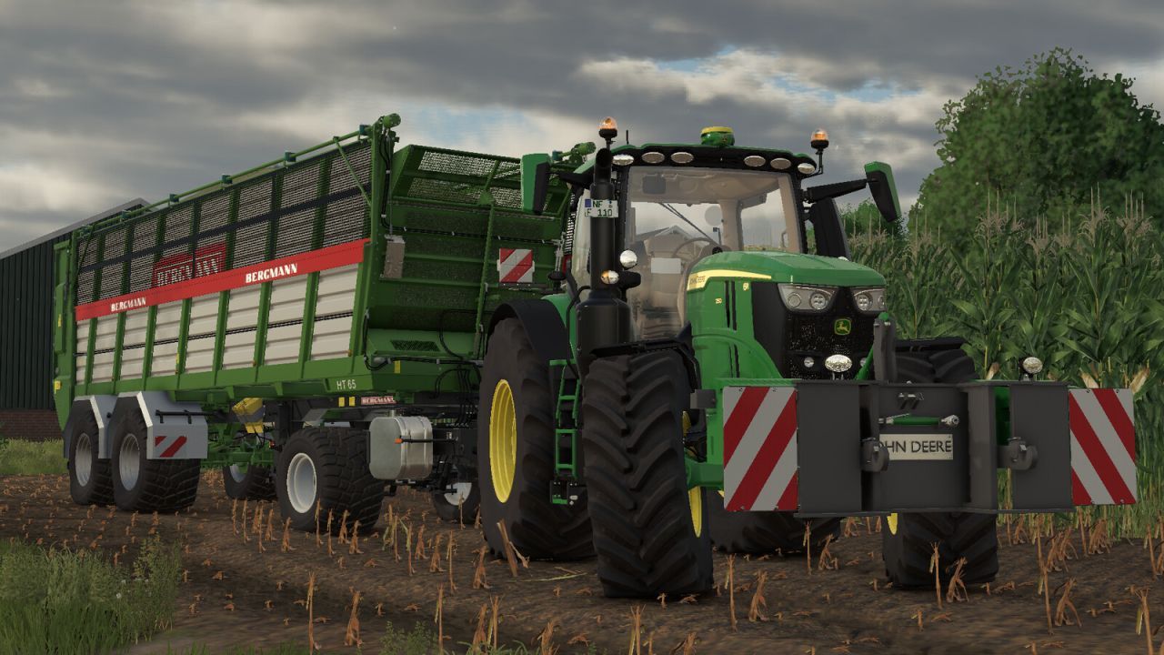 Ефективний Причіп-Самоскид Bergmann HT 65 для Швидкого Перевезення Кормів у FS25