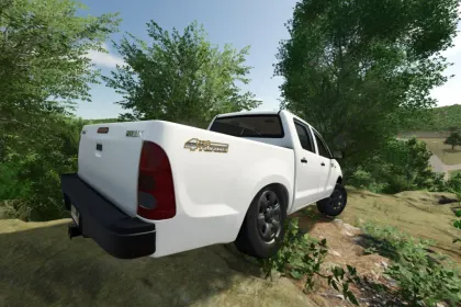 Легендарний Пікап Toyota Hilux 2005 — Стильний 4x4 для Роботи на Фермі в FS25 — 5