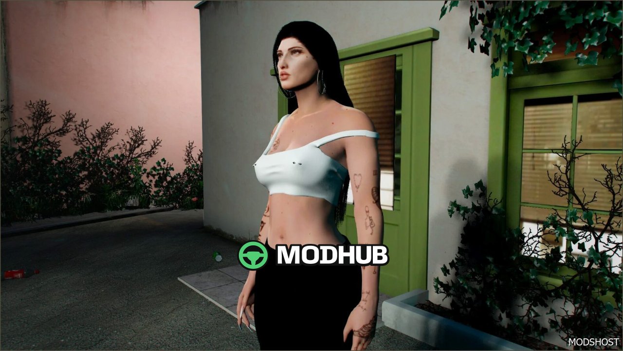 Стильний базовий топ з пірсингом для MP жінок GTA 5