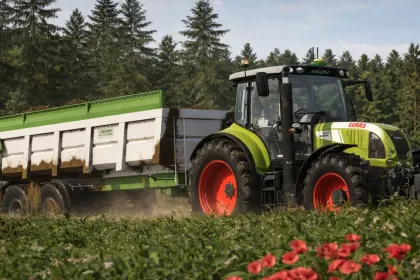 Ефективний Трактор Claas Arion 600 Gen1 з Новою Кабіною та GPS для Farming Simulator 25