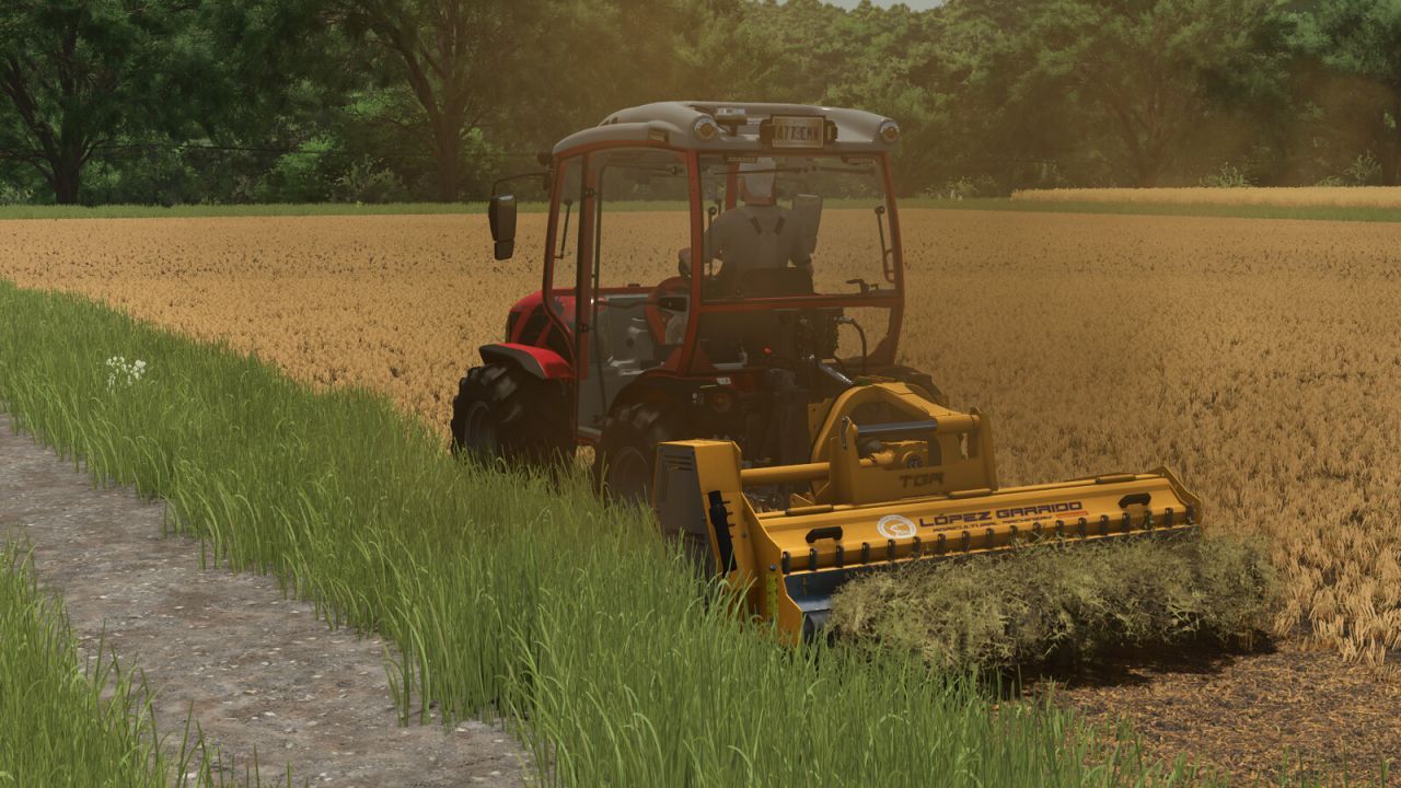 Подрібнювач López Garrido TGA 2200 для Farming Simulator 25