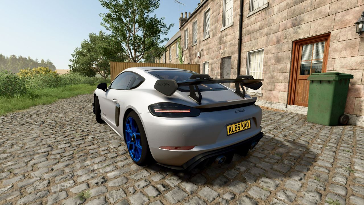 Автомобіль Porsche Cayman GT4 RS для Farming Simulator 25