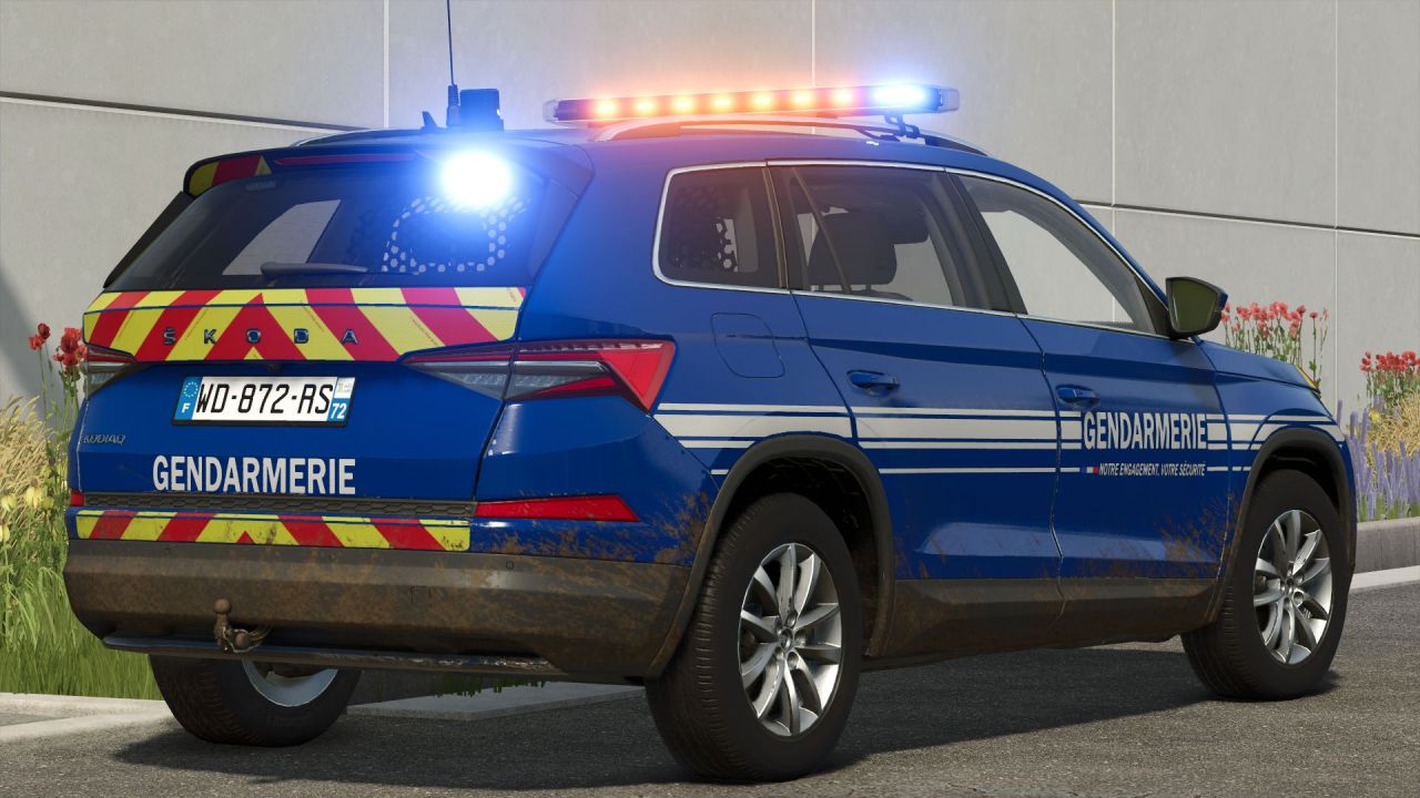 Автомобіль Skoda Kodiaq Gendarmerie для Farming Simulator 25