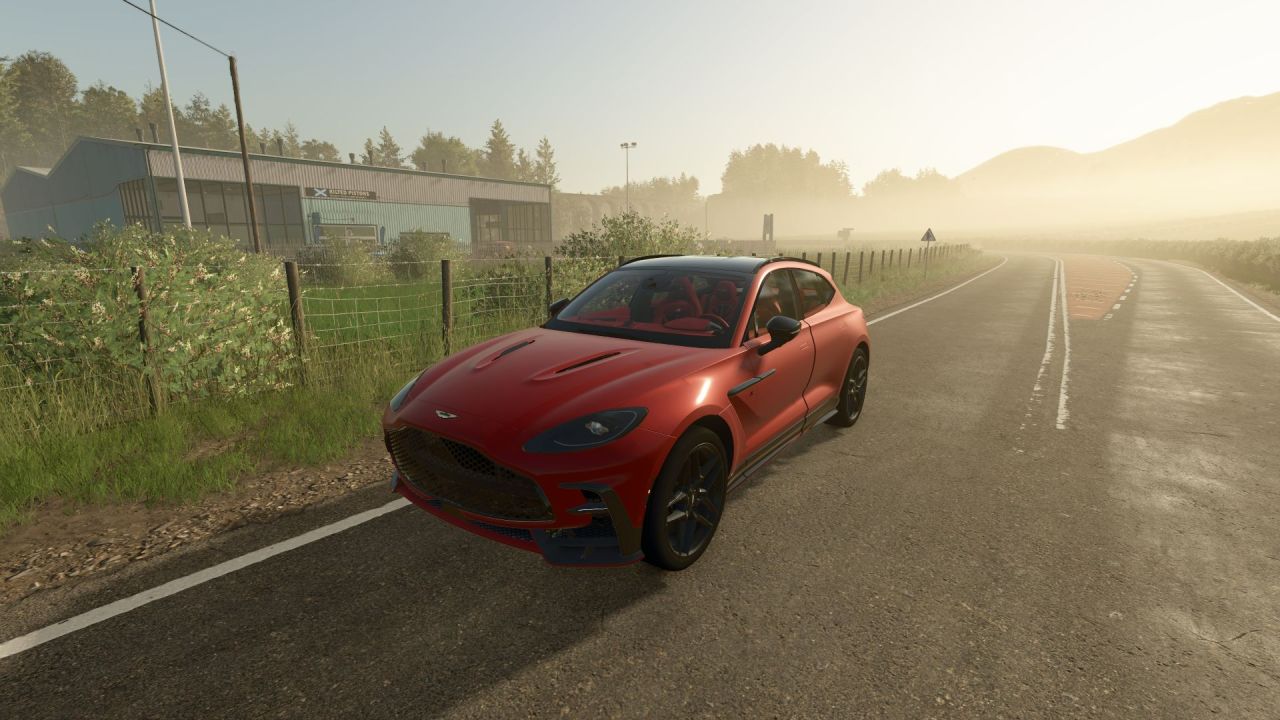 Автомобіль Aston Martin DBX S для Farming Simulator 25