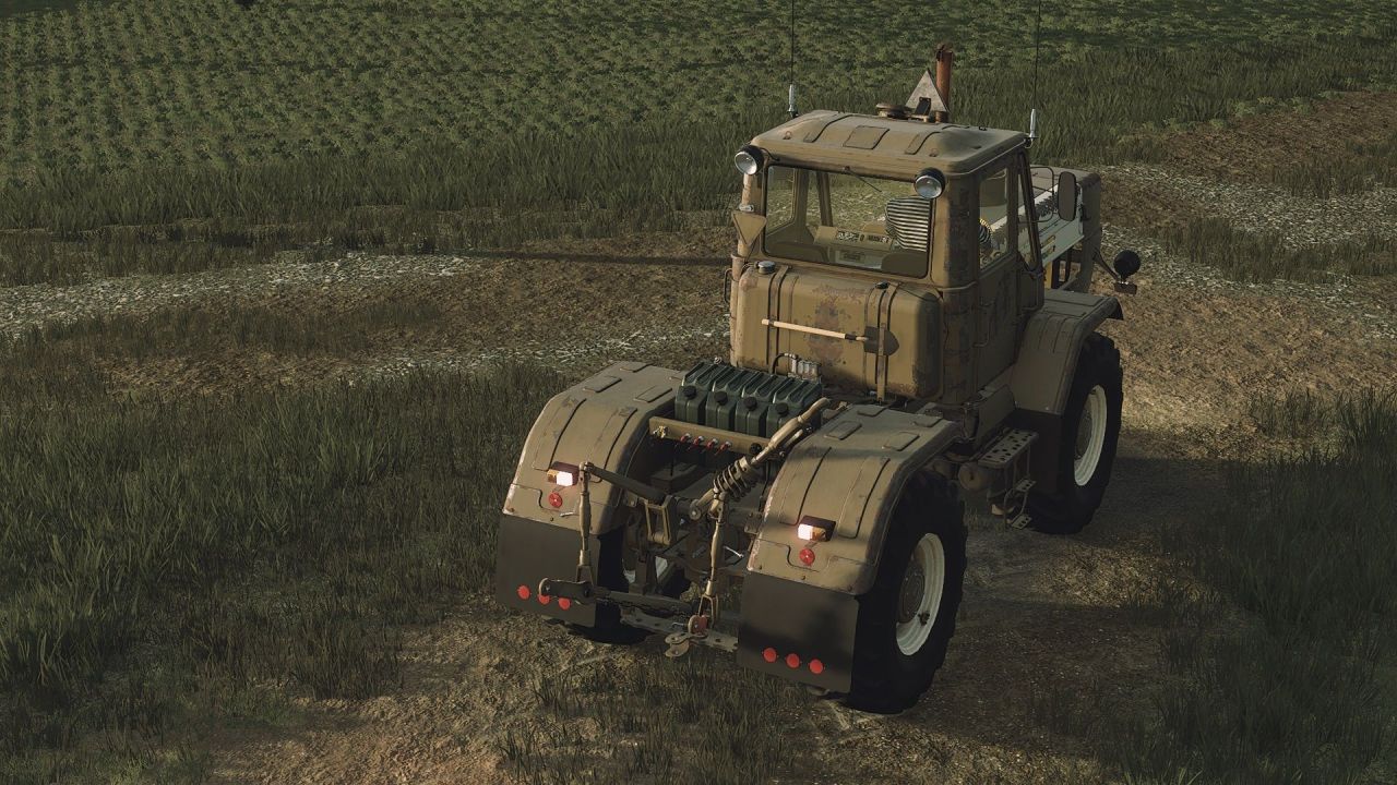 Трактор HTZ T-150K V8 для Farming Simulator 22