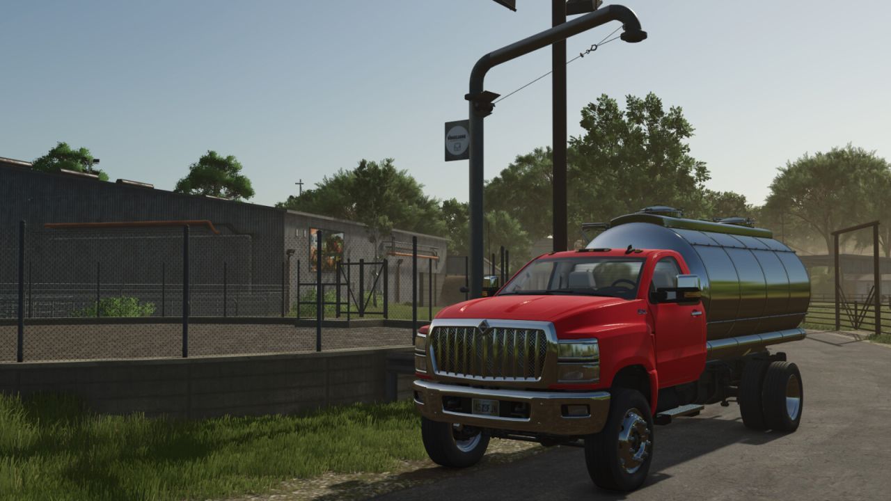 Leistungsstarker Lkw International CV Series Tanker — Universeller Tankwagen für FS25