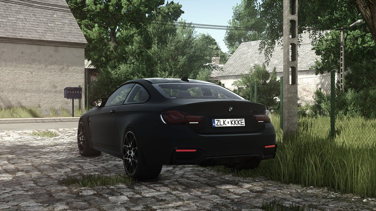 Автомобіль BMW M4 для Farming Simulator 25