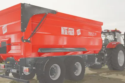 Трактор Metal-Fach T935/1 для Farming Simulator 22 — 2