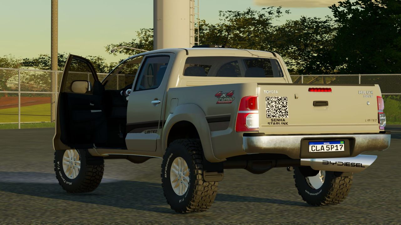 Samochód Toyota Hilux 2015 do Farming Simulator 22