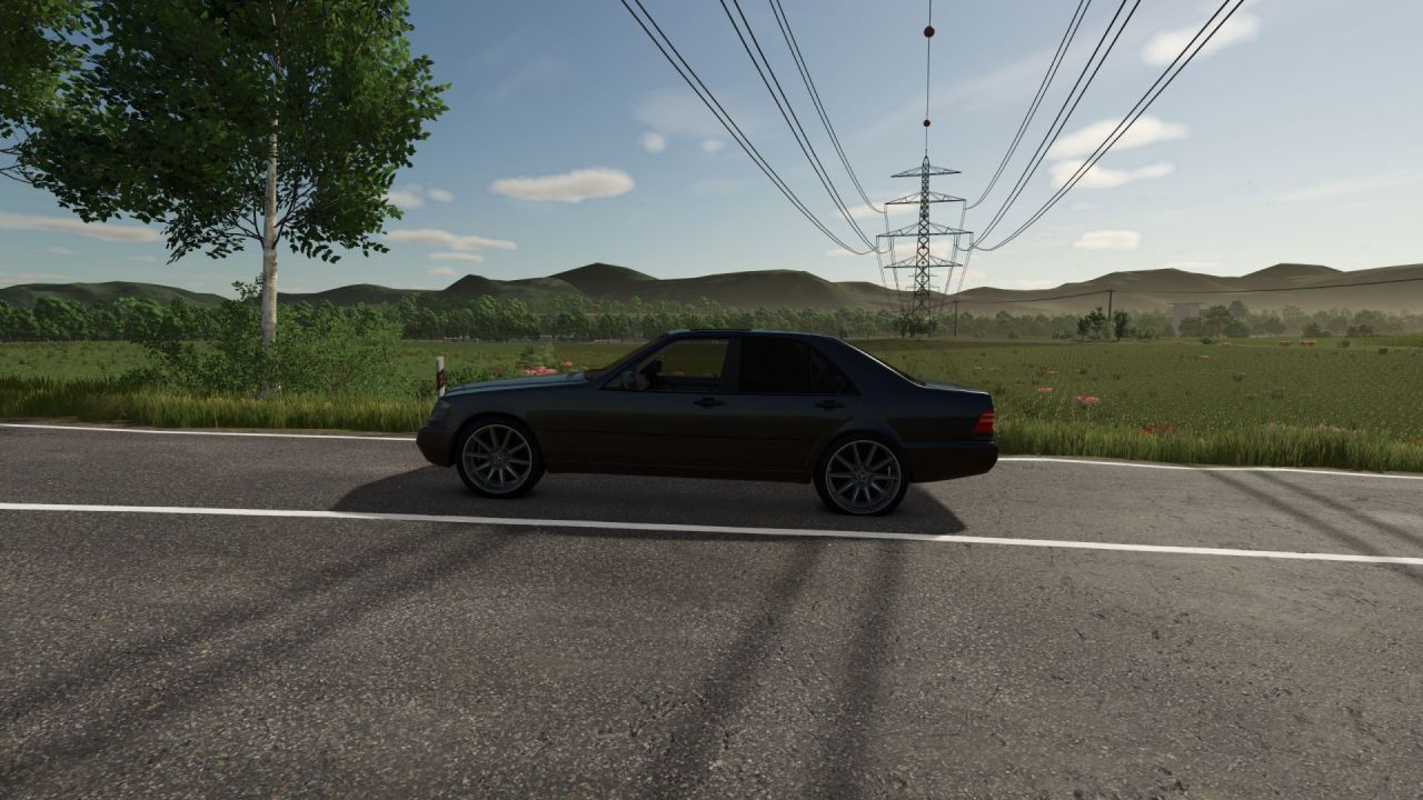 Автомобіль Mercedes Benz 500 SE V8 для Farming Simulator 25