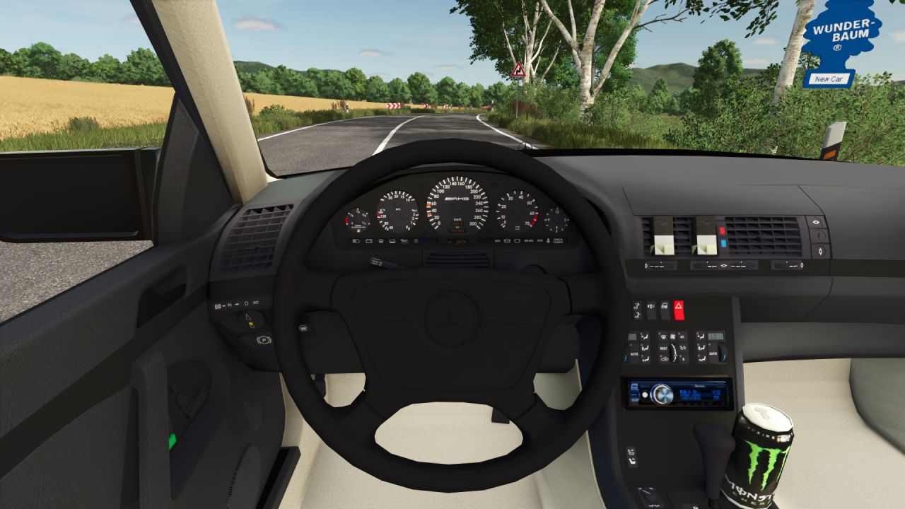Автомобіль Mercedes Benz 500 SE V8 для Farming Simulator 25